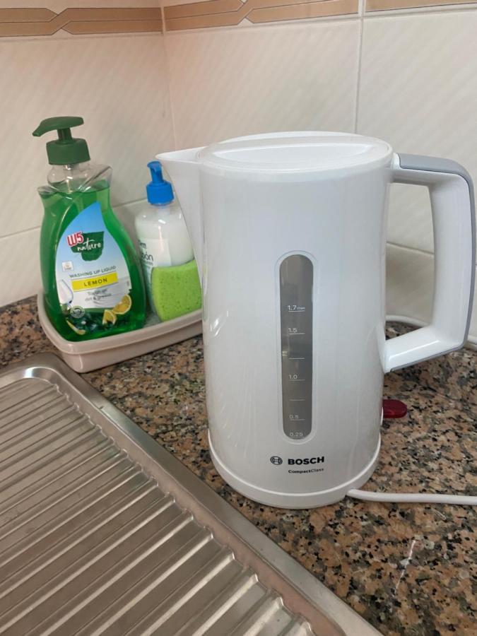 Apartamento Andalucia - Sea View, Beach, Marina, Lift & Free Parking ガルチャ エクステリア 写真