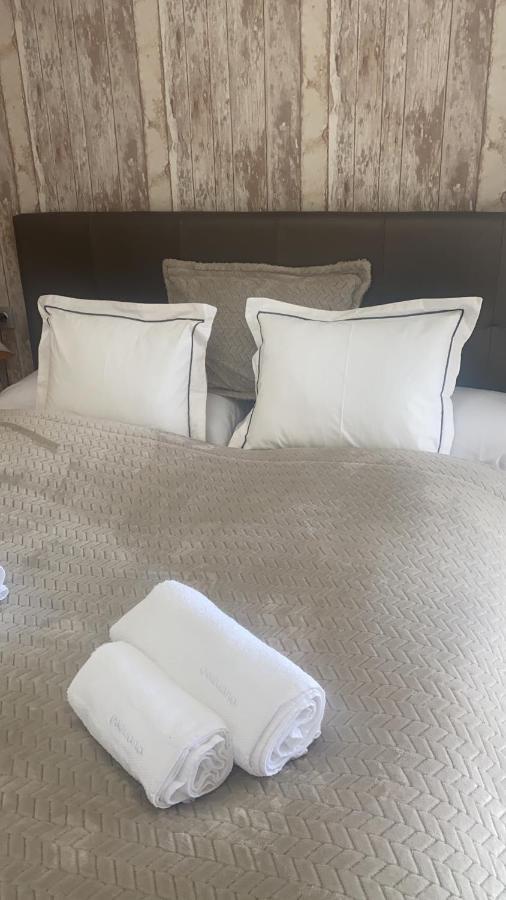 Apartamento Andalucia - Sea View, Beach, Marina, Lift & Free Parking ガルチャ エクステリア 写真